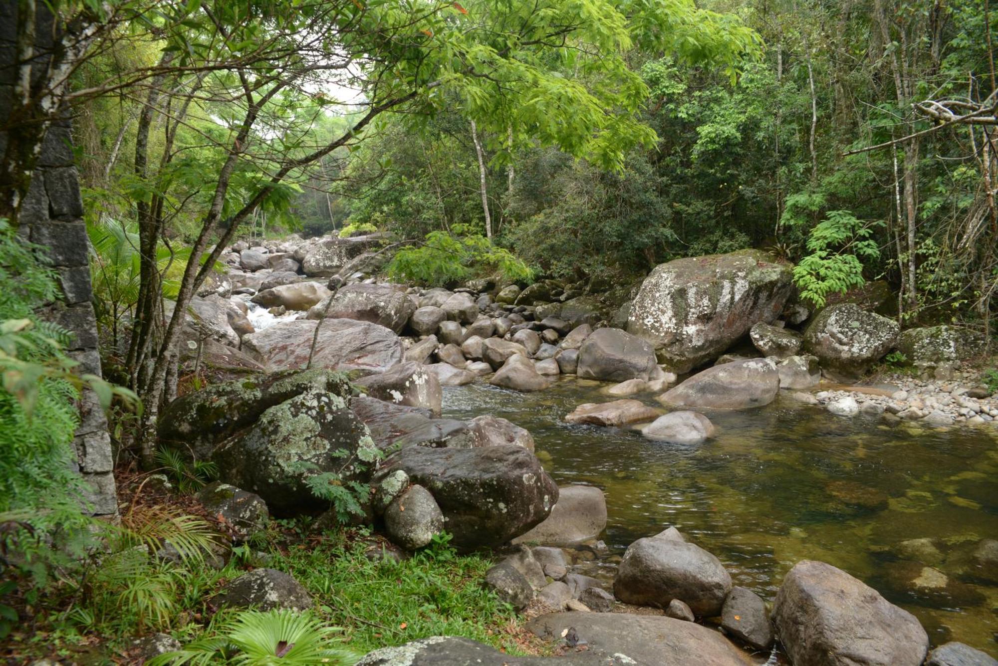 Hotel Pousada Esmeralda Itatiaia  Buitenkant foto
