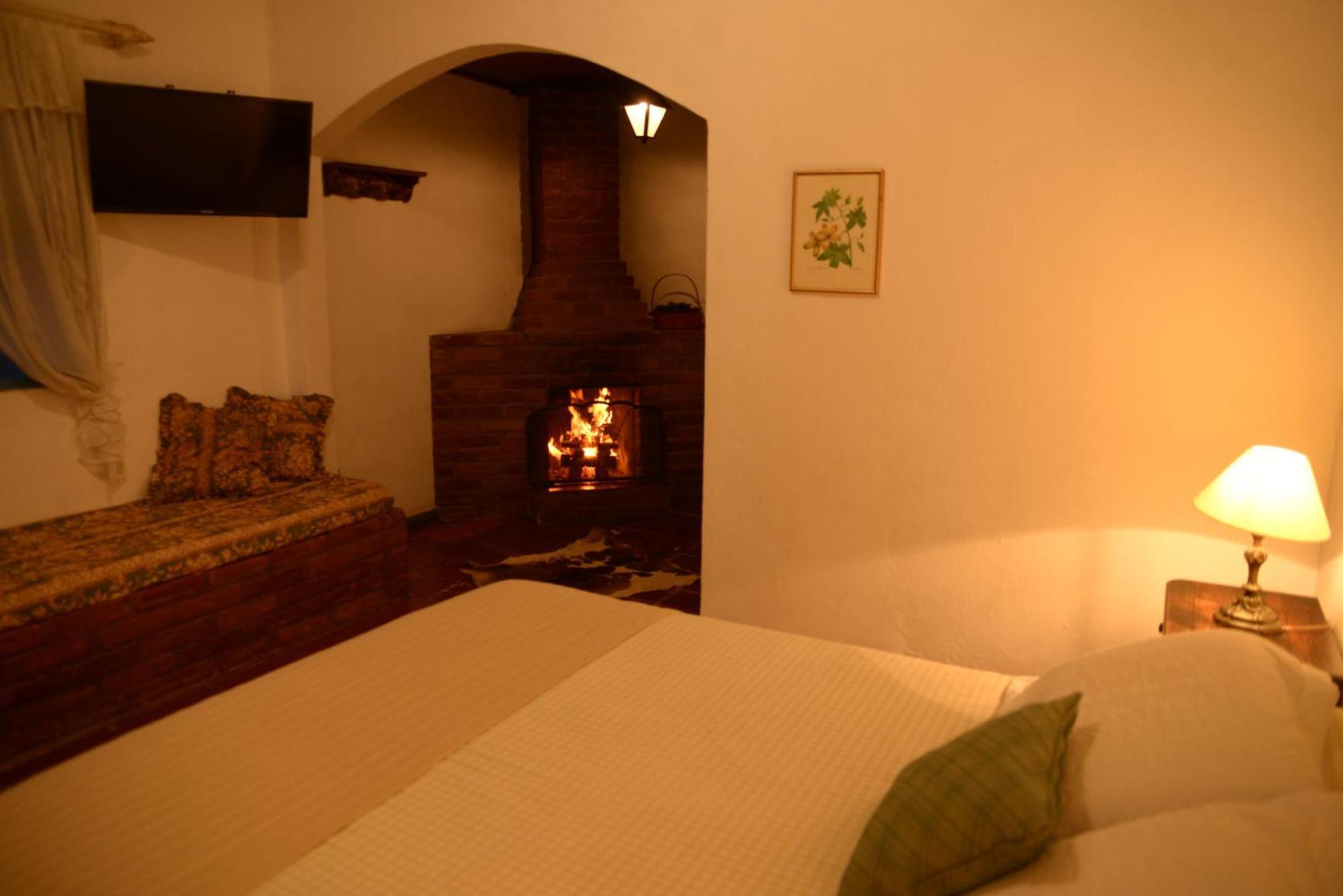 Hotel Pousada Esmeralda Itatiaia  Buitenkant foto